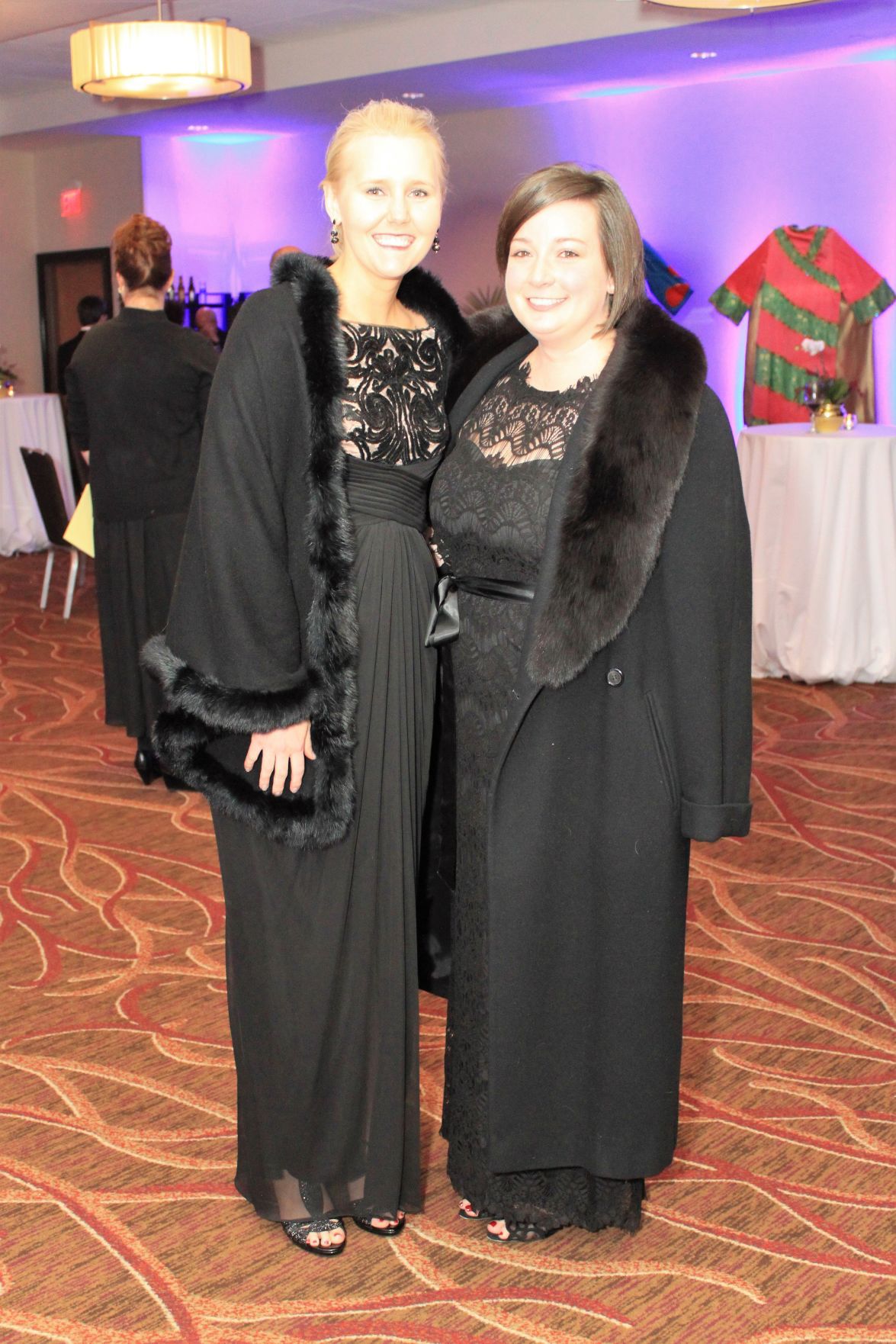 Amanda Sivewright, Caroline Warren